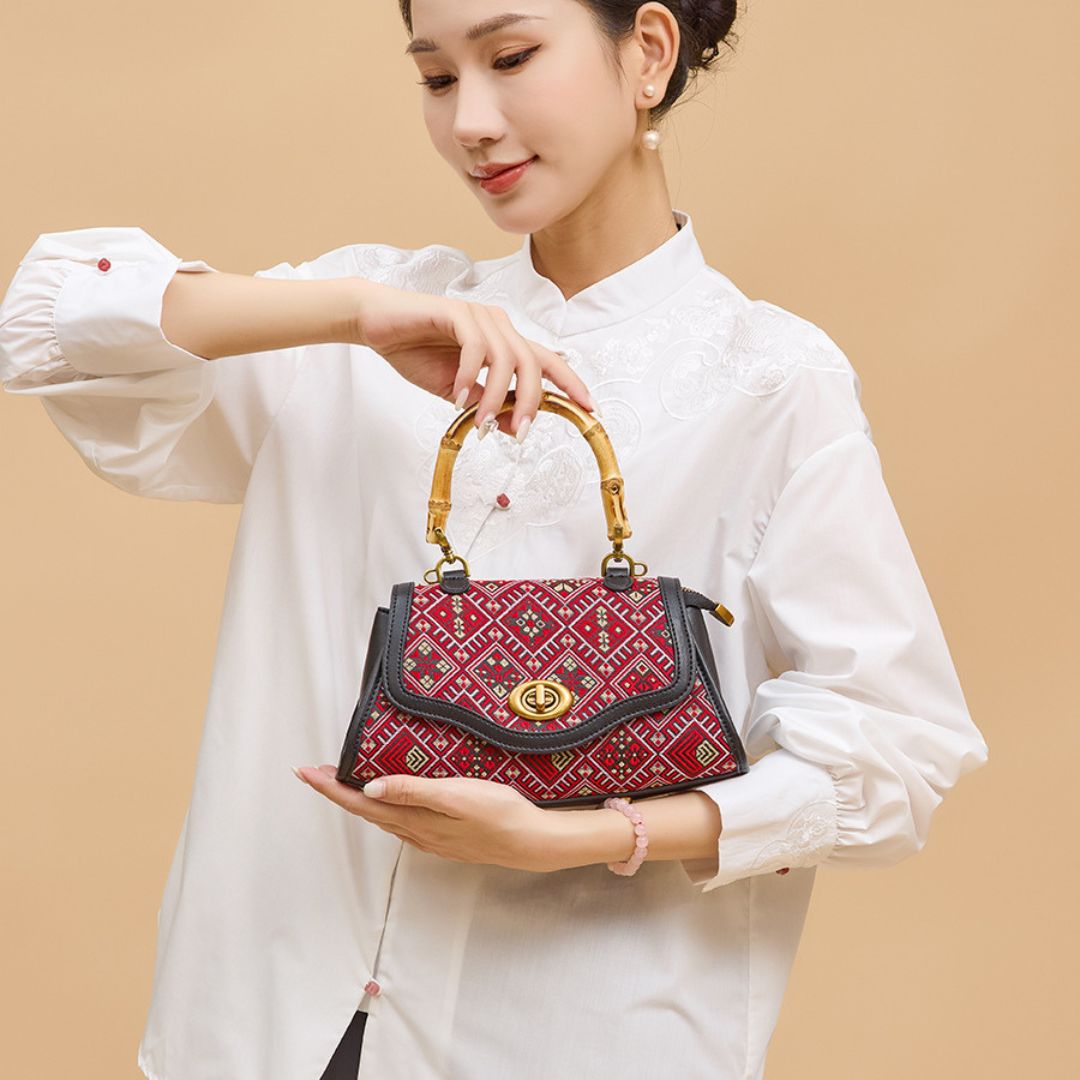 Velanci Bijou Sacré Handbag: An Heirloom of Elegance and Grace