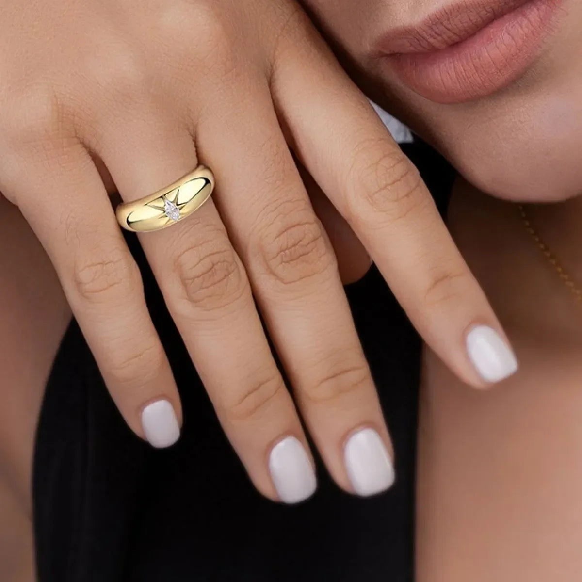 Moissanite Ring Valentina - 18K Gold-Plated Silver Shine Women's Ring Velanci