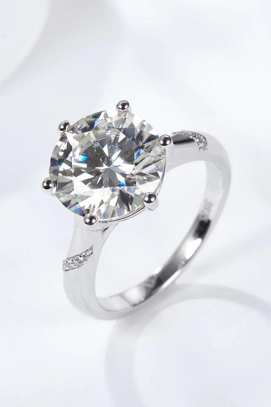 Ring Giovanna - 5 Carat Moissanite Solitaire Shine Women's Ring Velanci
