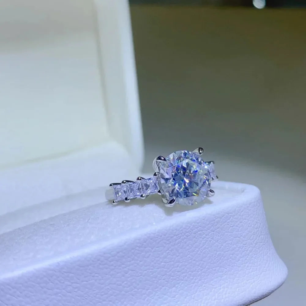 3 Carat Lab-Created Moissanite Ring Giada - Coastal Shine Women's Ring Velanci