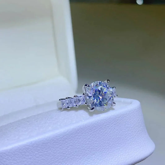 3 Carat Lab-Created Moissanite Ring Giada - Coastal Shine Women's Ring Velanci