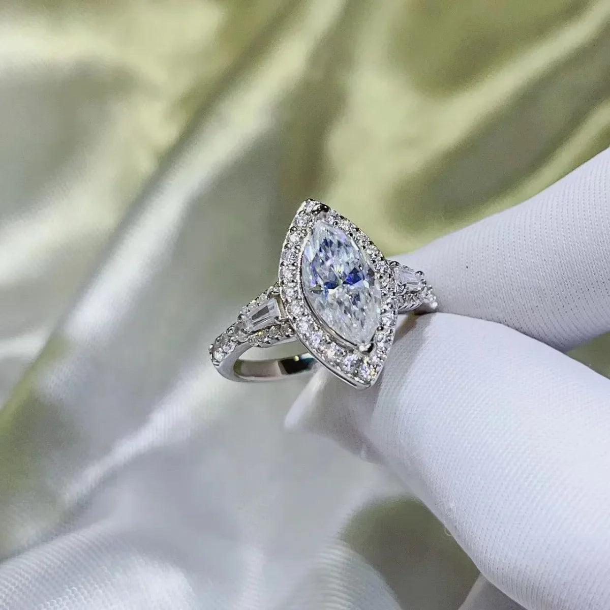2 Carat Sterling Moissanite Ring Vittoria - Coastal Sparkle Women's Ring Velanci