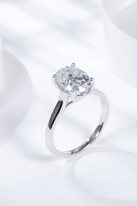 Moissanite Ring Giulia - 2.5ct Oval Solitaire Minimalist Women's Ring Velanci