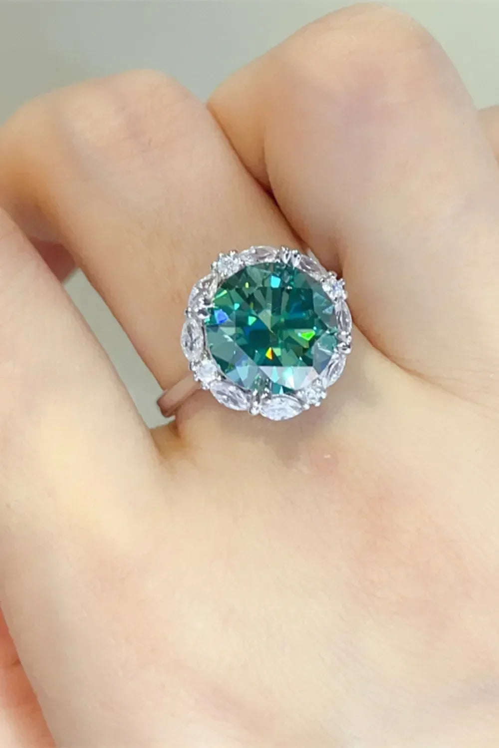 Ring Giovanna - 5 Carat Moissanite Sterling Silver Women's Ring Velanci