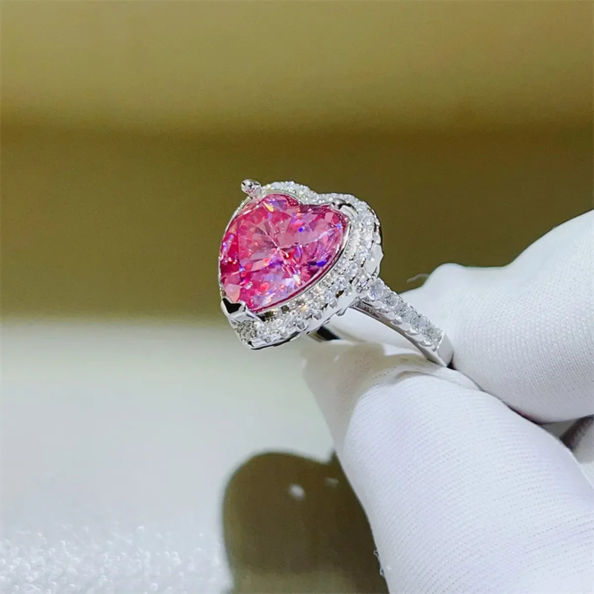 Ring Alessia - 5ct Moissanite Heart Halo Silver Plated Women's Ring Velanci
