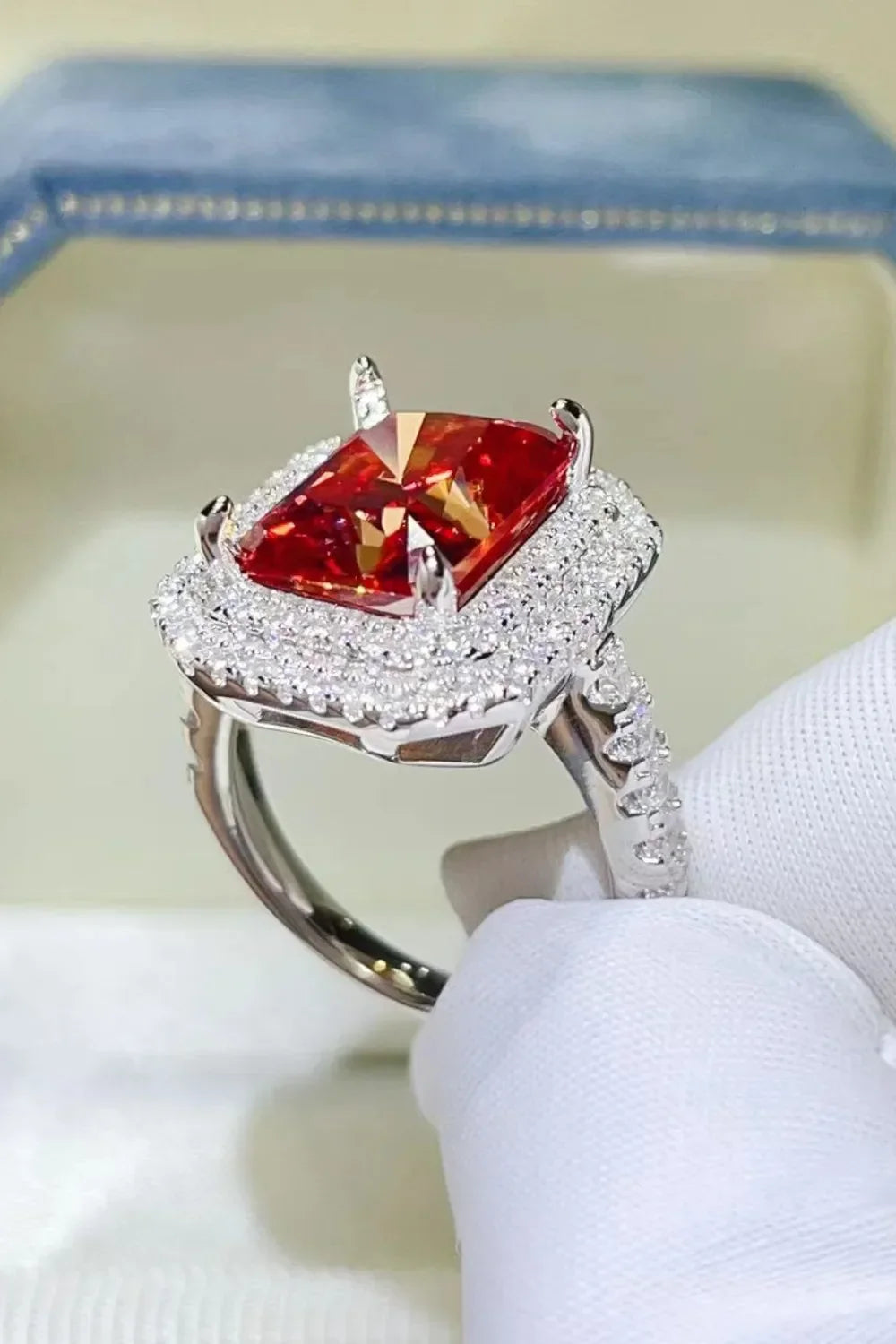 2 Carat Moissanite Ring Giulia - Sterling Silver Shine Women's Ring Velanci