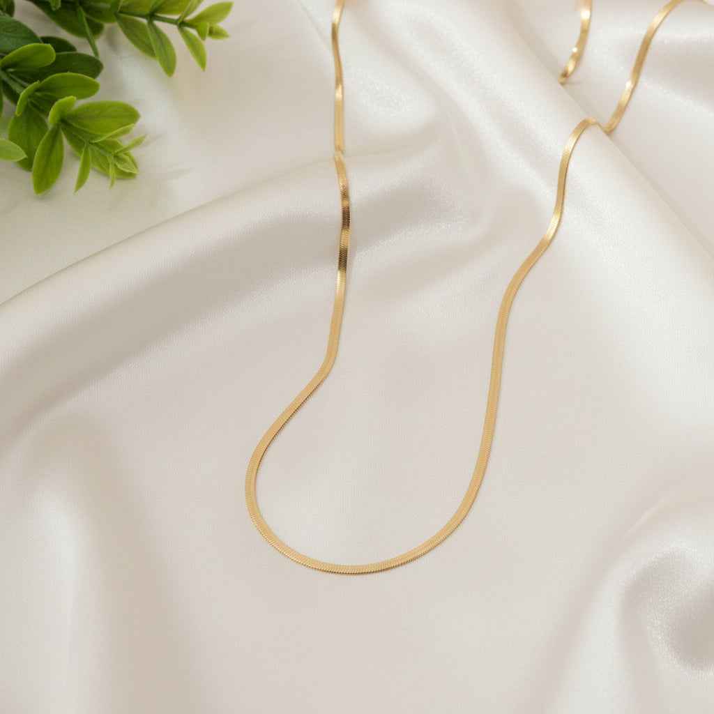 Herringbone Necklace Giovanna - Adjustable 16–18in Herringbone in Silver Gold or Rose Gold Velanci