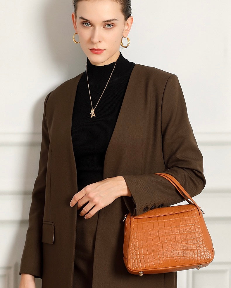 Croc-Embossed Leather Crossbody Bag for the Modern Woman