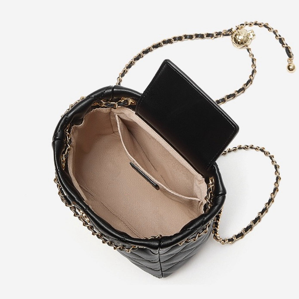 Elegant Genuine Leather Quilted Crossbody Bag with Chain Strap