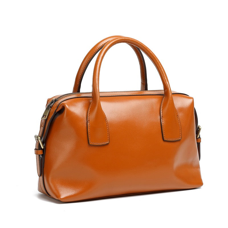 Luxurious Pebbled Leather Convertible Satchel with Elegant Top Handles