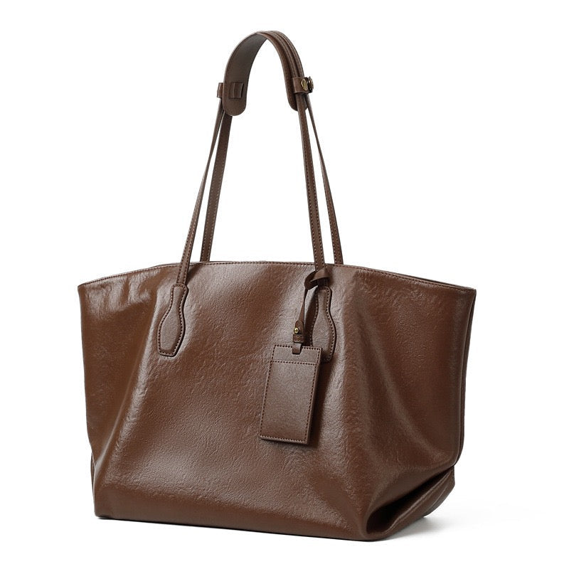 Signature Vintage Leather Tote: Elegance Meets Functionality