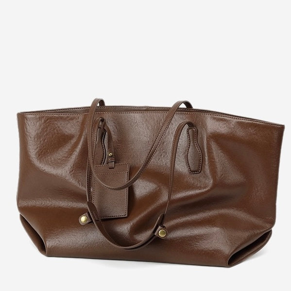 Signature Vintage Leather Tote: Elegance Meets Functionality
