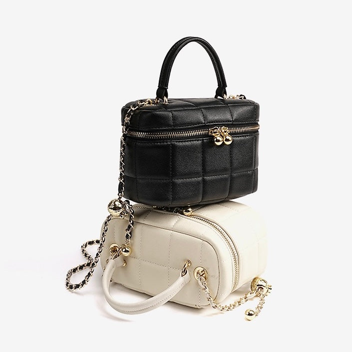 Elegant Genuine Leather Textured Chain Shoulder Bag