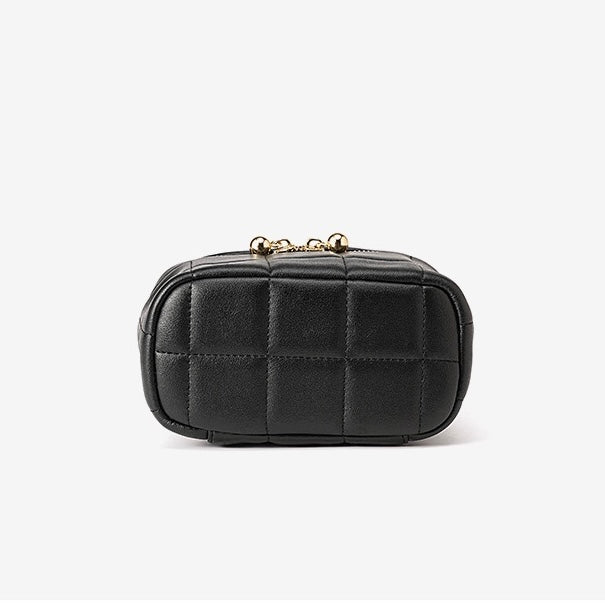 Elegant Genuine Leather Textured Chain Shoulder Bag