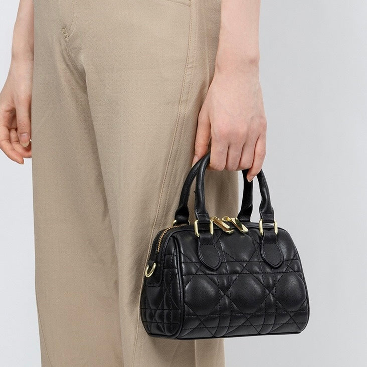 Quilted Genuine Leather Boston Clutch Bag for Elevating Elegance