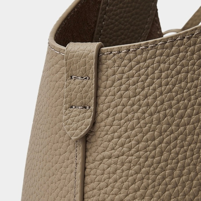 Elegant Pebbled Leather Bucket Bag with Mini Pouch