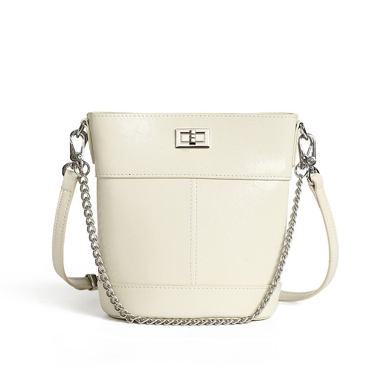 Elegance Redefined: Women's Luxury Waxed Top Grain Leather Bucket Bag