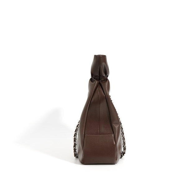 Elegant Leather Chain Shoulder Bag with Ample Space