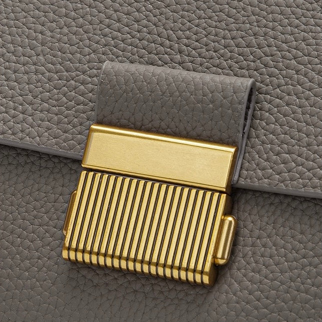 Elegant Leather Shell Chain Crossbody Bag