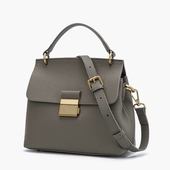 Elegant Leather Shell Chain Crossbody Bag