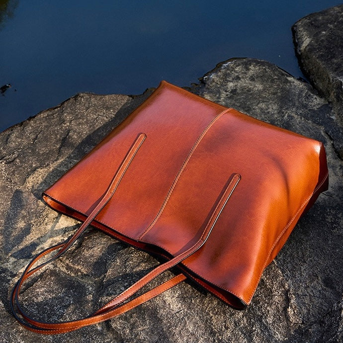 Genuine Leather Large Tote Shoulder Bag – Elegance for Everyday Commuting