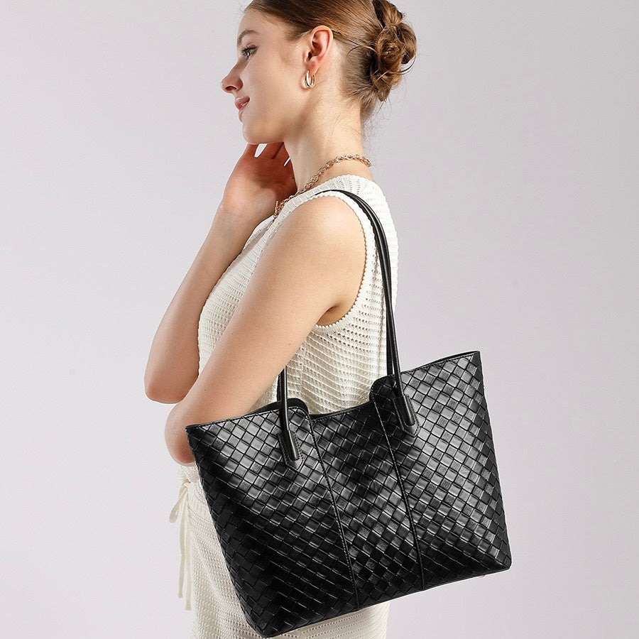 Elegant Woven Cowhide Tote Bag for Ultimate Sophistication