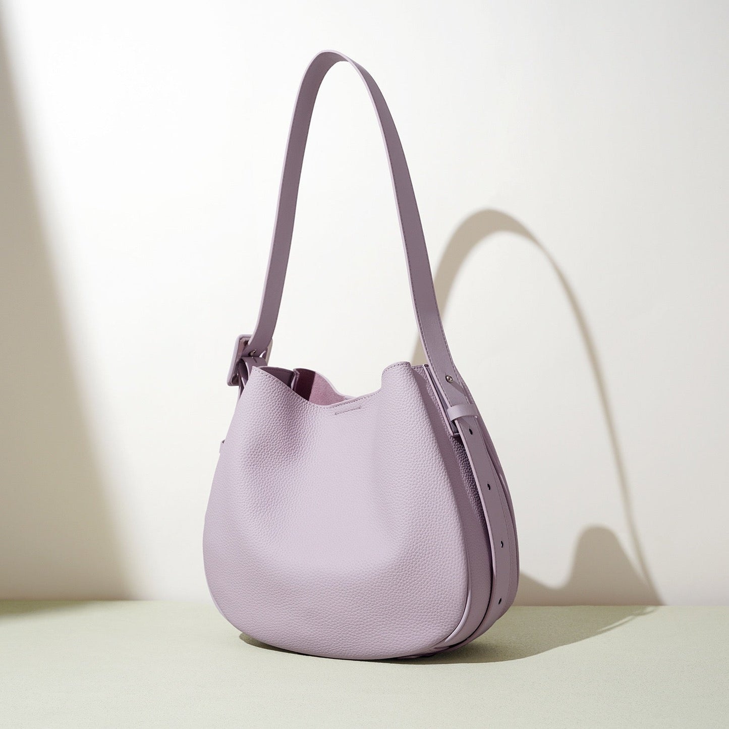 Elegant Women's Genuine Leather Wide Strap Bucket Bag