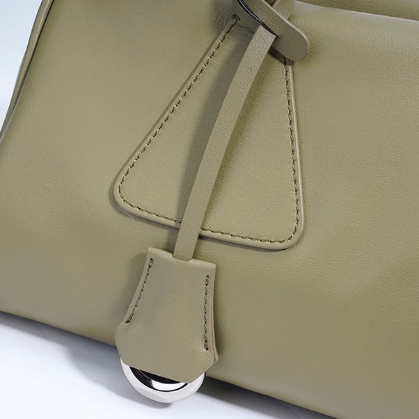 Pillow Shoulder Baguette Bag in Genuine Leather - French Elegance