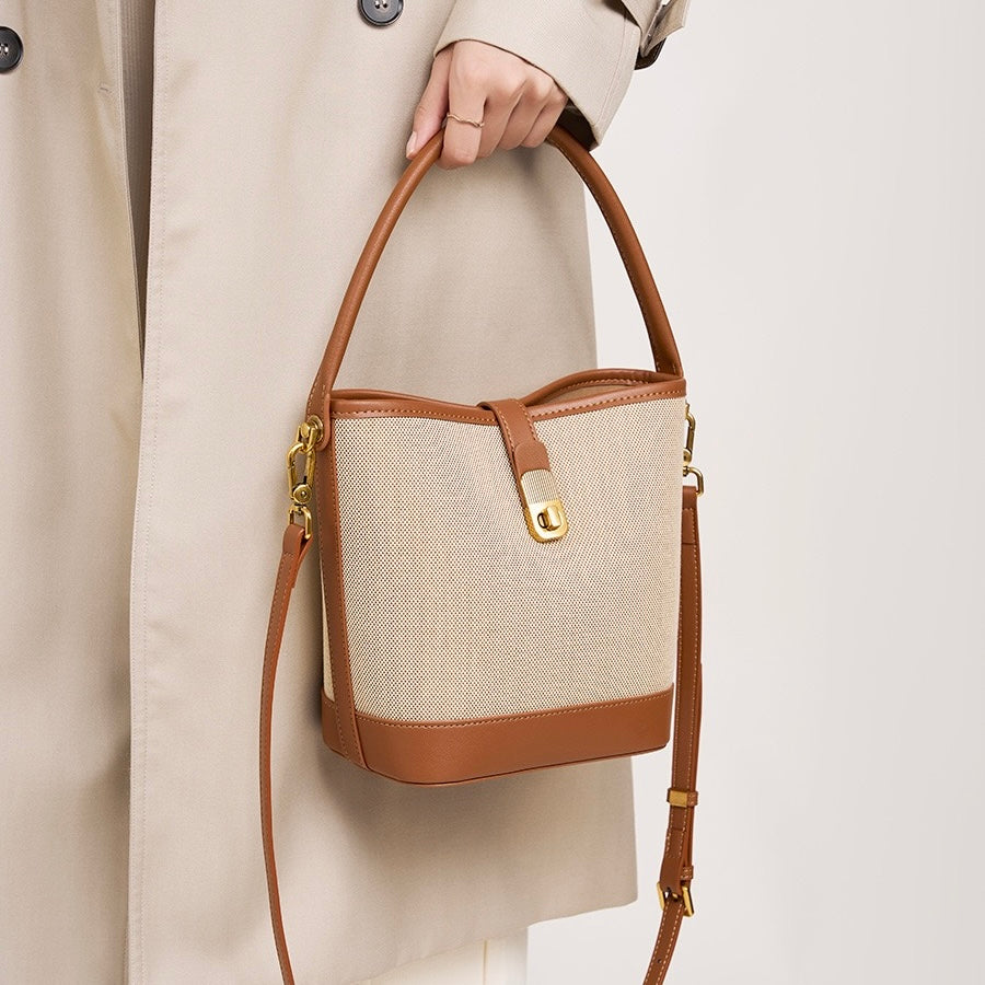 Niche Commuter Color Block Woven Shoulder Bag in Elegant Brown