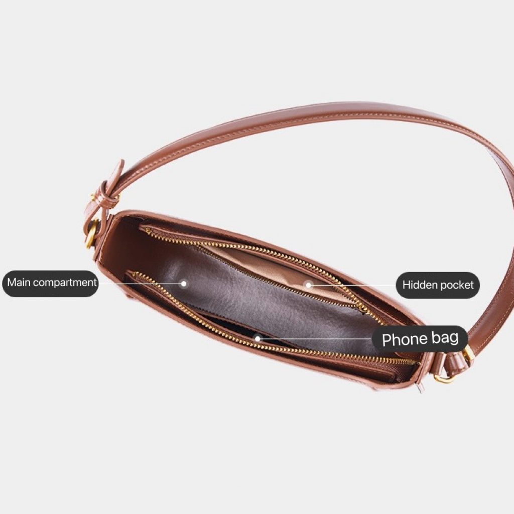 Vintage Leather Saddle Crossbody Bag for the Elegant Woman