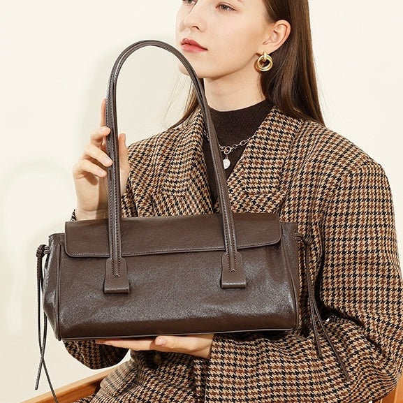 Vintage Genuine Leather Underarm Baguette Bag - Timeless Elegance