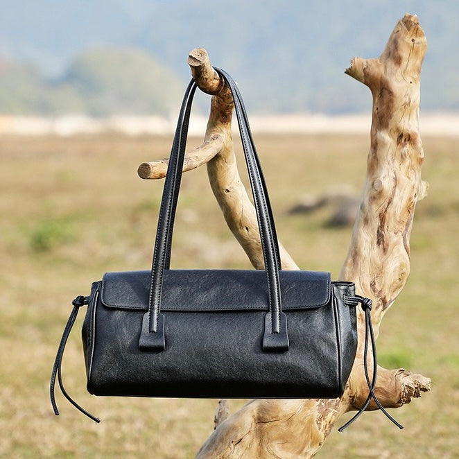 Vintage Genuine Leather Underarm Baguette Bag - Timeless Elegance