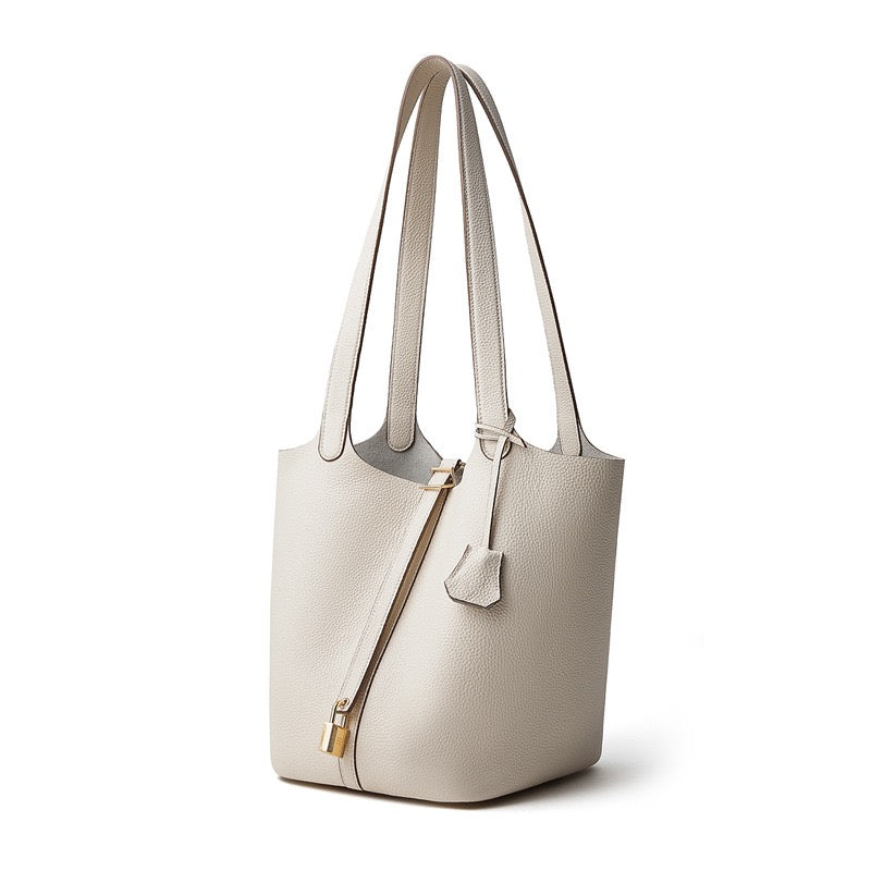 Exquisite Textured Leather Tote Bag with Elegant Gold Buckle