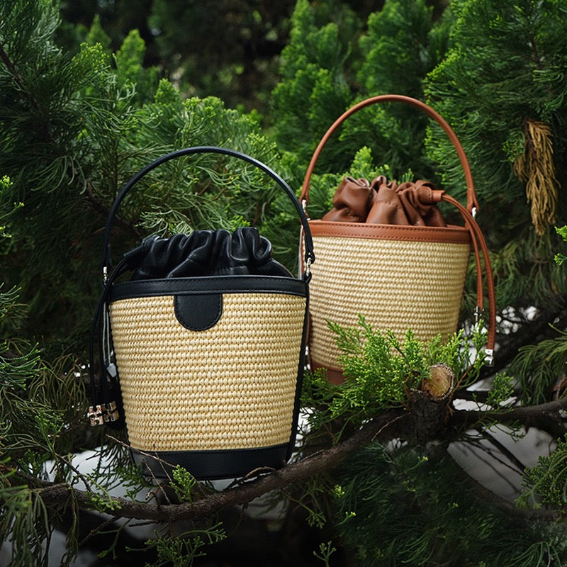 Luxury Lambskin Woven Crossbody Handheld Barrel Bag