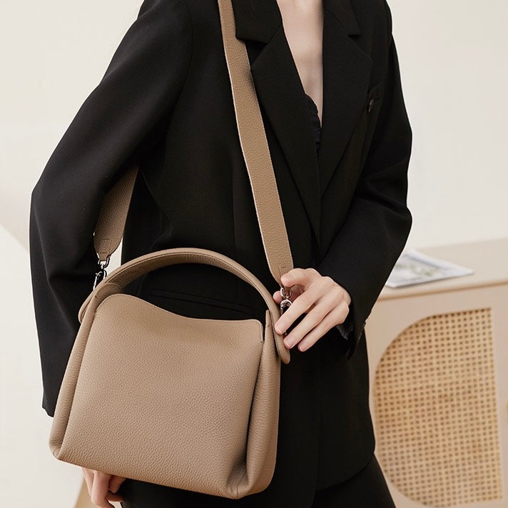 Timeless Elegance Genuine Leather Cigarette Box Shoulder Bag