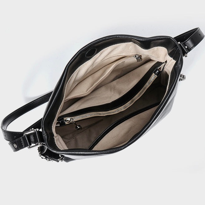 Sleek Leather Chain-Strap Bucket Bag for Urban Elegance