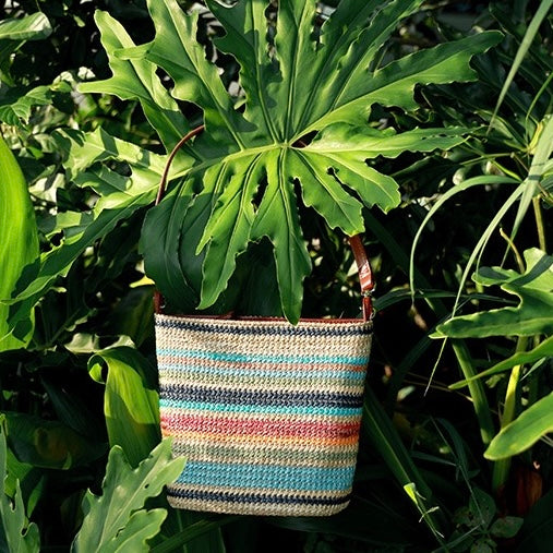 Summer Luxe Genuine Leather & Straw Color Block Bucket Bag