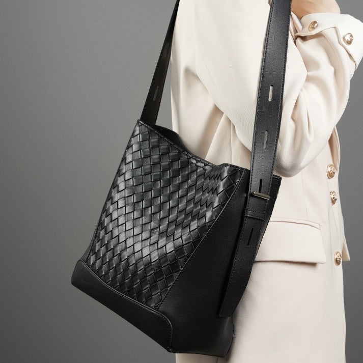 Exquisite Handwoven Cowhide Crossbody and Shoulder Bag