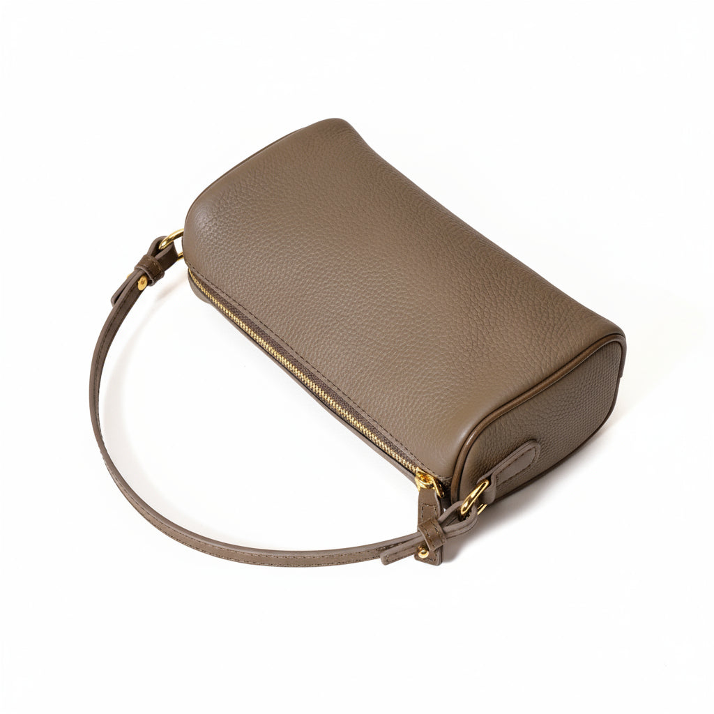 Genuine Leather Quilted Crossbody Clutch Bag for the Modern Woman