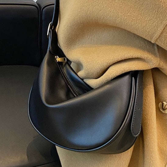 Women's Luxe Leather Underarm Bag - Elegant Crossbody for Spring/Summer