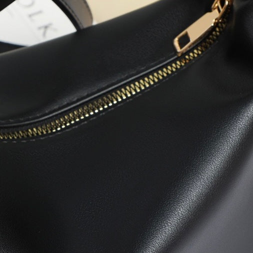 Women's Luxe Leather Underarm Bag - Elegant Crossbody for Spring/Summer