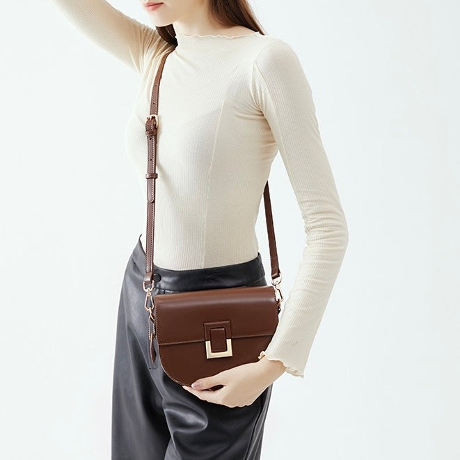 Chic Genuine Leather Saddle Crossbody Bag for Effortless Elegance