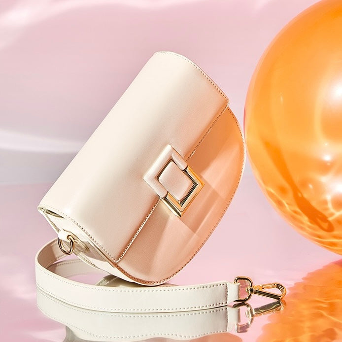 Chic Genuine Leather Saddle Crossbody Bag for Effortless Elegance