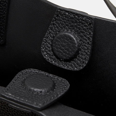 Elegant Leather Commuter Tote Bag with Pouch