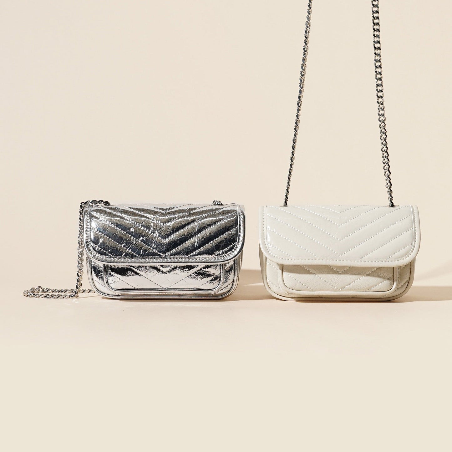 Elegant Mini Flap Bag in Genuine Leather with Silver Chain