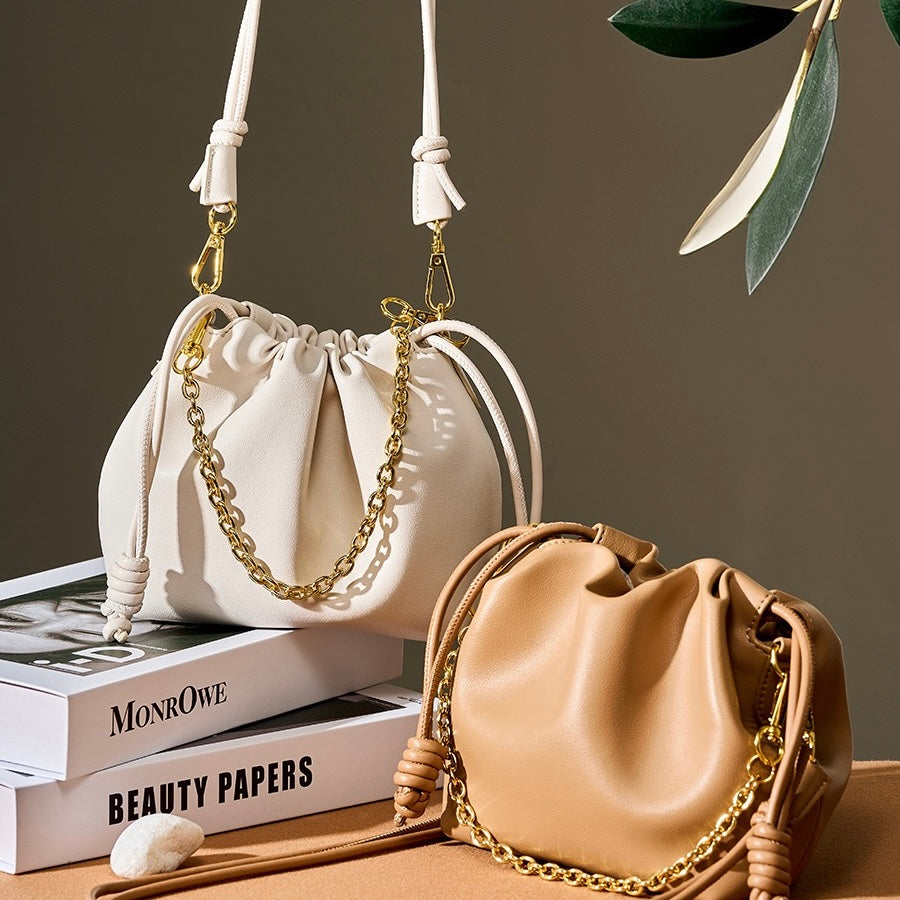 Chic Cloud Bag in Genuine Leather with Detachable Chain