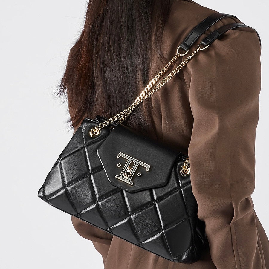Chic Genuine Leather Chain Shoulder Crossbody Bag for Effortless Elegance