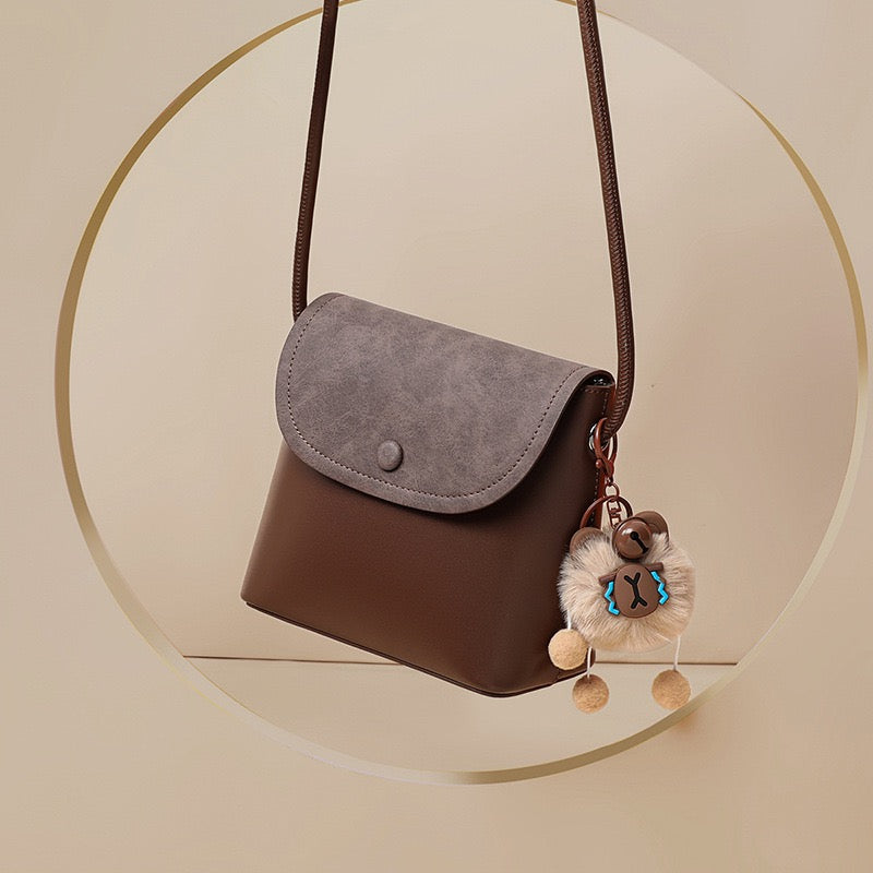 Elegant Vintage Leather Flap Crossbody Bag