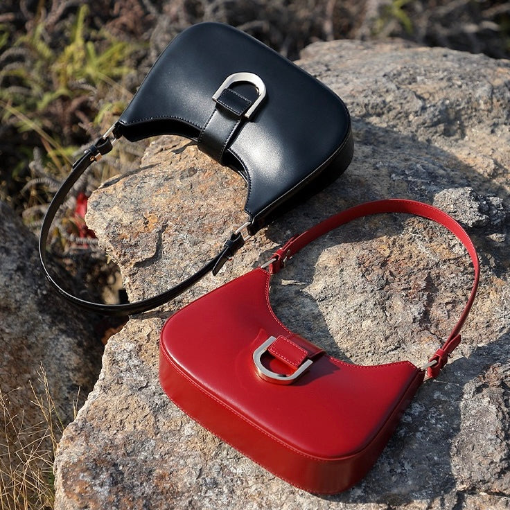 Soft Top-Grain Leather Minimalist Baguette Shoulder Bag