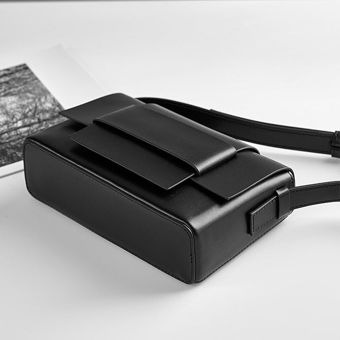 Genuine Leather Woven Box Crossbody Shoulder Bag in Minimalist Elegance